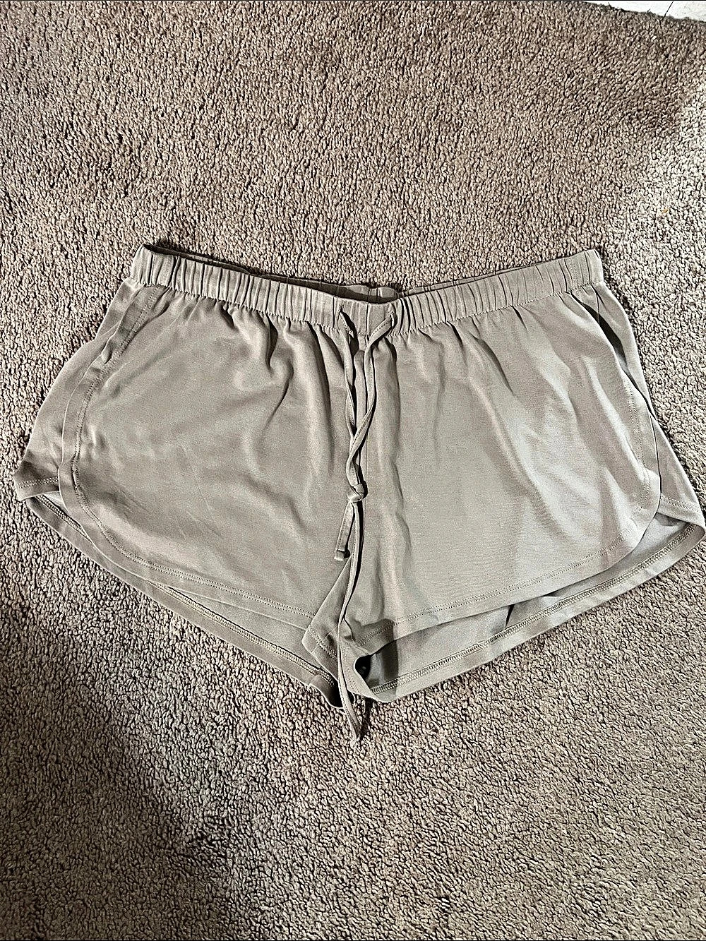 Aerie Women's Tan Shorts Size Medium